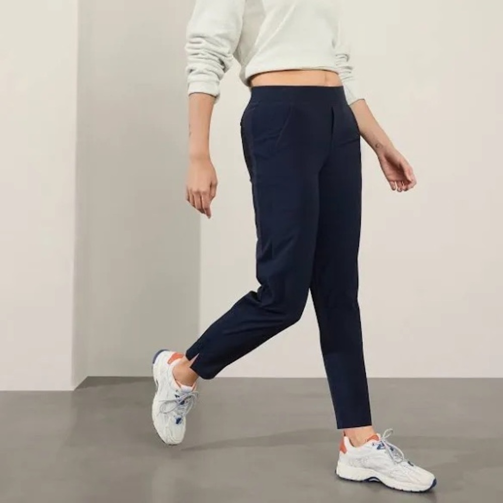 Athleta Women's Brooklyn Mid Rise Ankle Pants Navy Blue Size 12 - Picture 2 of 10